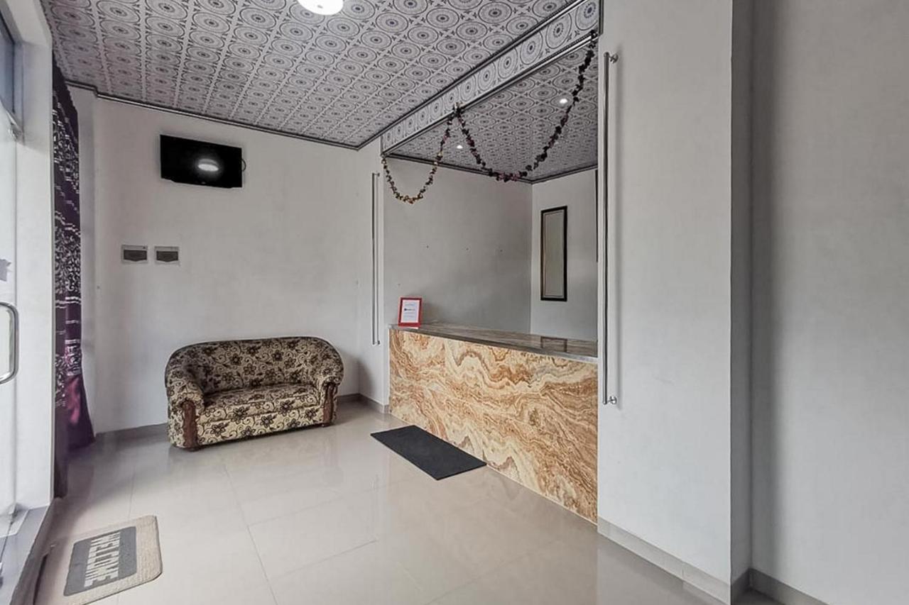 RedDoorz near Kantor Walikota Bontang Nyerakat Bagian luar foto
